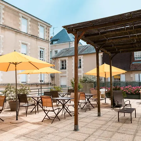 Western Centre Le Grand Hotel 4*